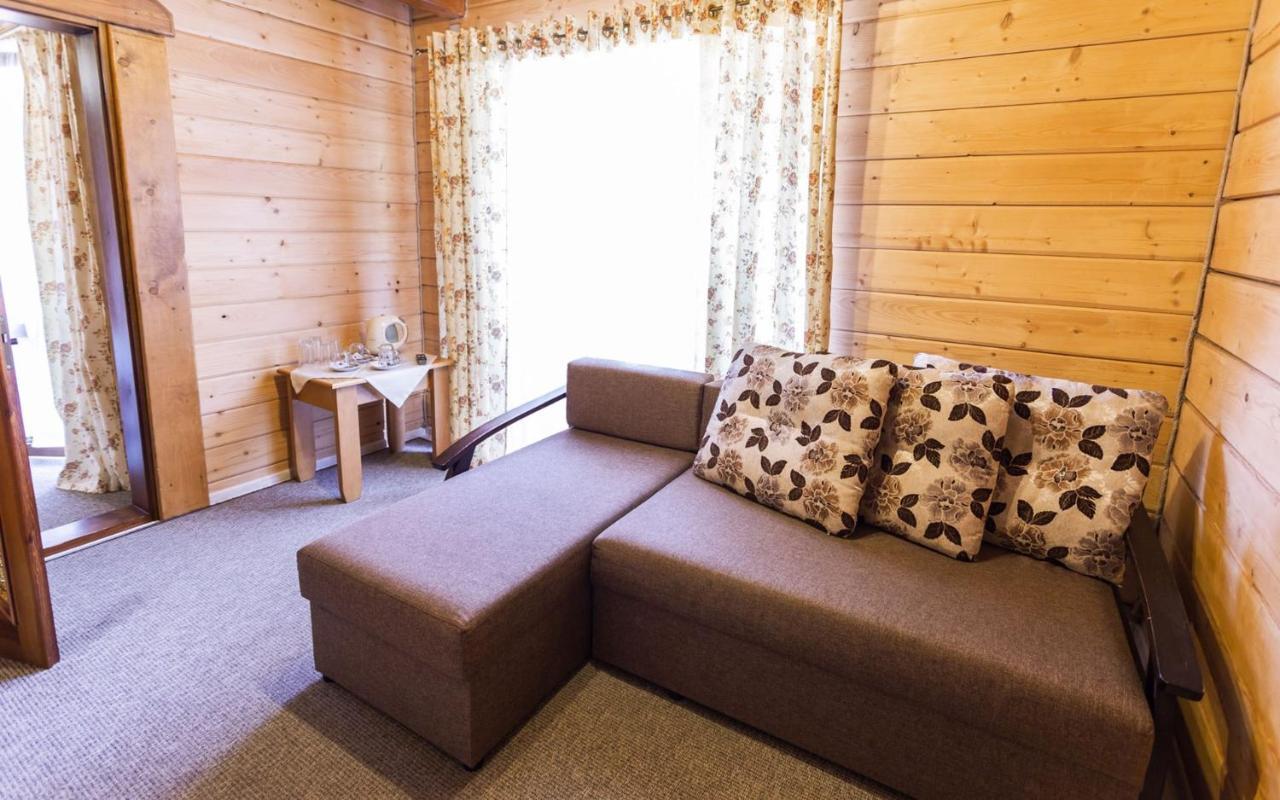 Hotel Tsarynka Eco Complex à Slavsko Extérieur photo