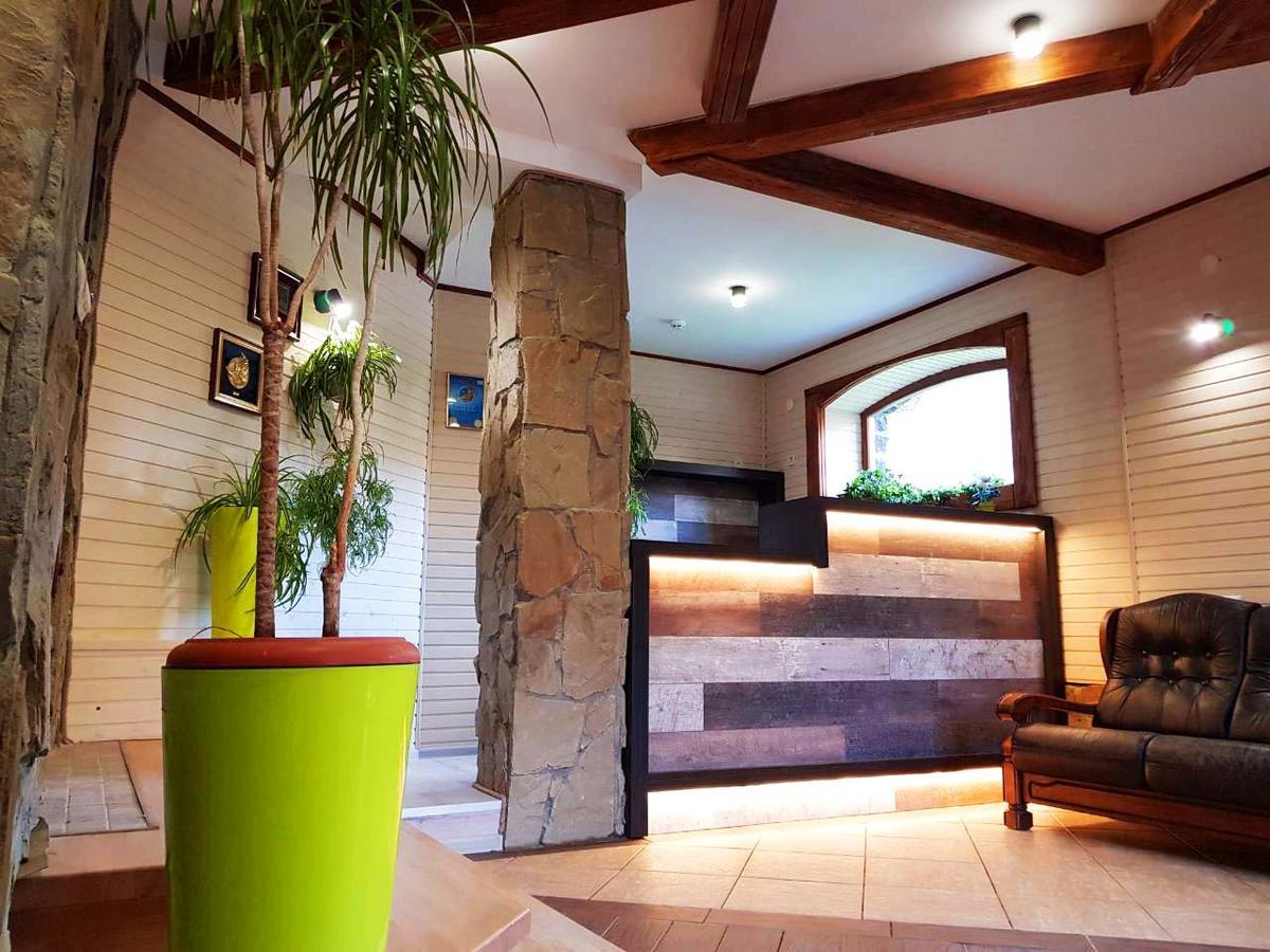 Hotel Tsarynka Eco Complex à Slavsko Extérieur photo